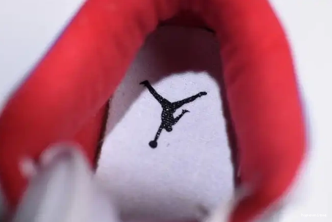 HYPE Korea Air Jordan 3 Retro AV8370-100 Seoul 0523